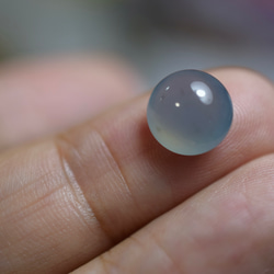 RG10-112 シルバー 宝石質 非加熱 紫の光沢を見える濡羽色 スピネル  