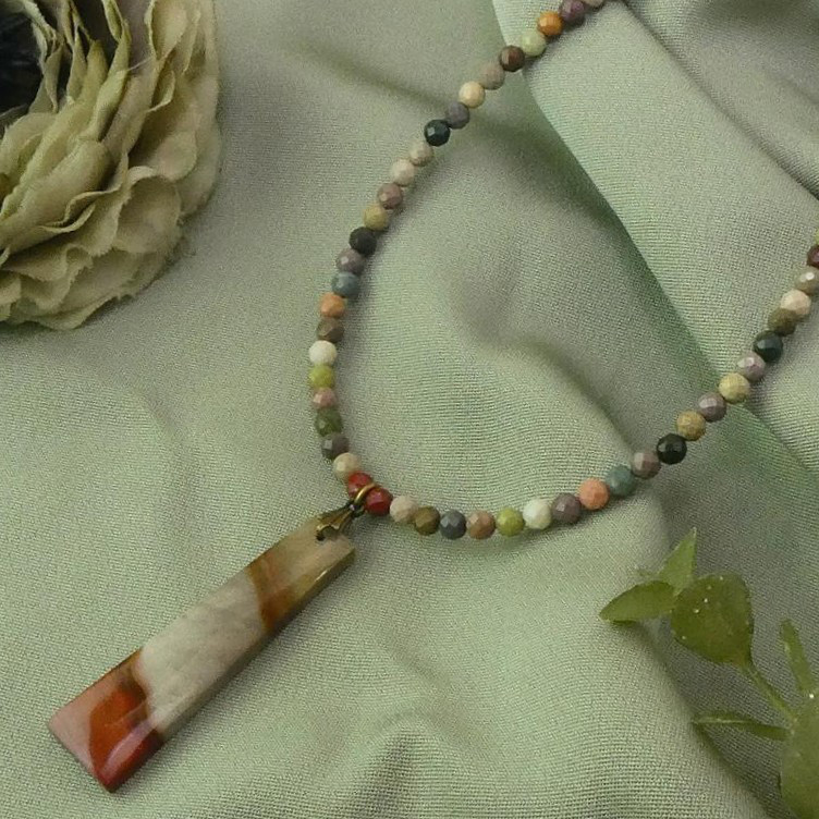 天然石ペンダントネックレス　「ポリクローム・ジャスパー」　インペリアルジャスパー　風景の石　レア　今月の一点物