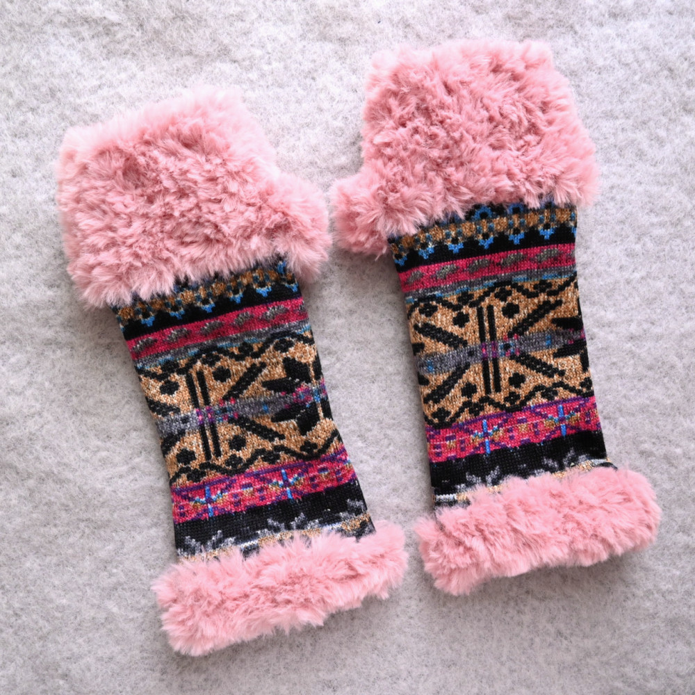 あったかノルディック柄＊ふわふわファーの ロング ハンドウォーマー《ピンク》