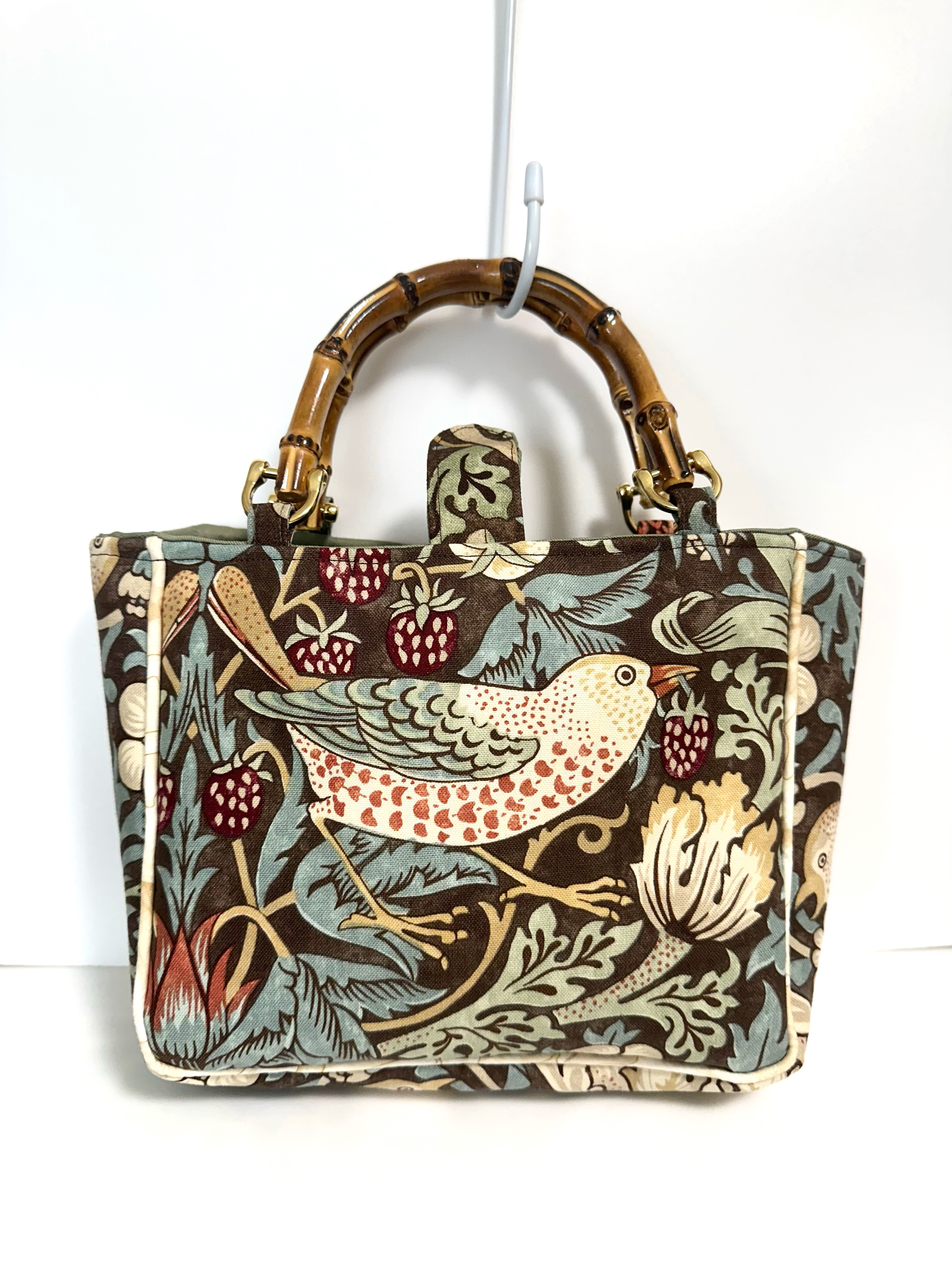 H ウィリアムモリス トートSサイズ  いちご泥棒(茶) 和装にも…