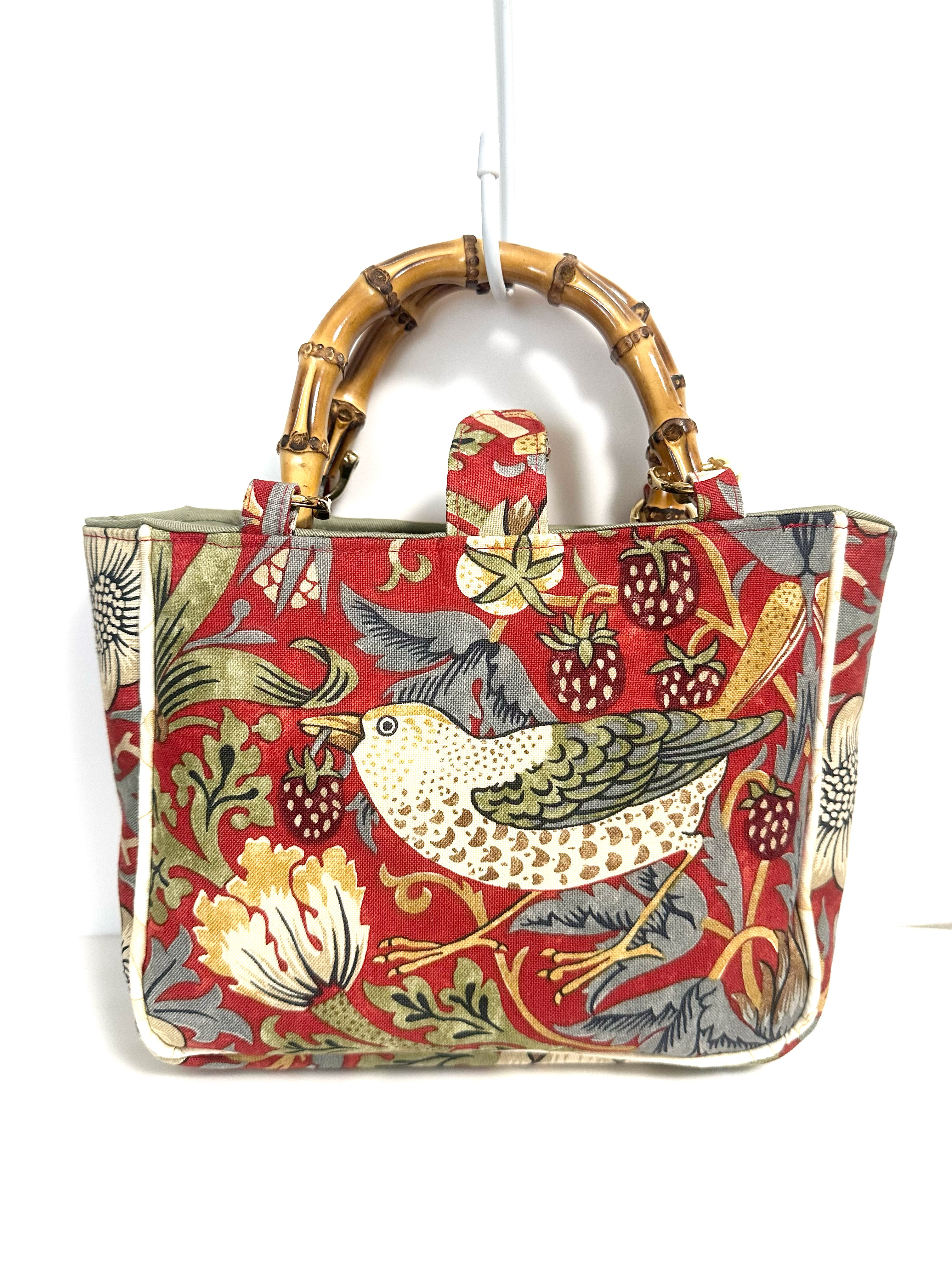 H ウィリアムモリス トートSサイズ  いちご泥棒(赤)和装にも…
