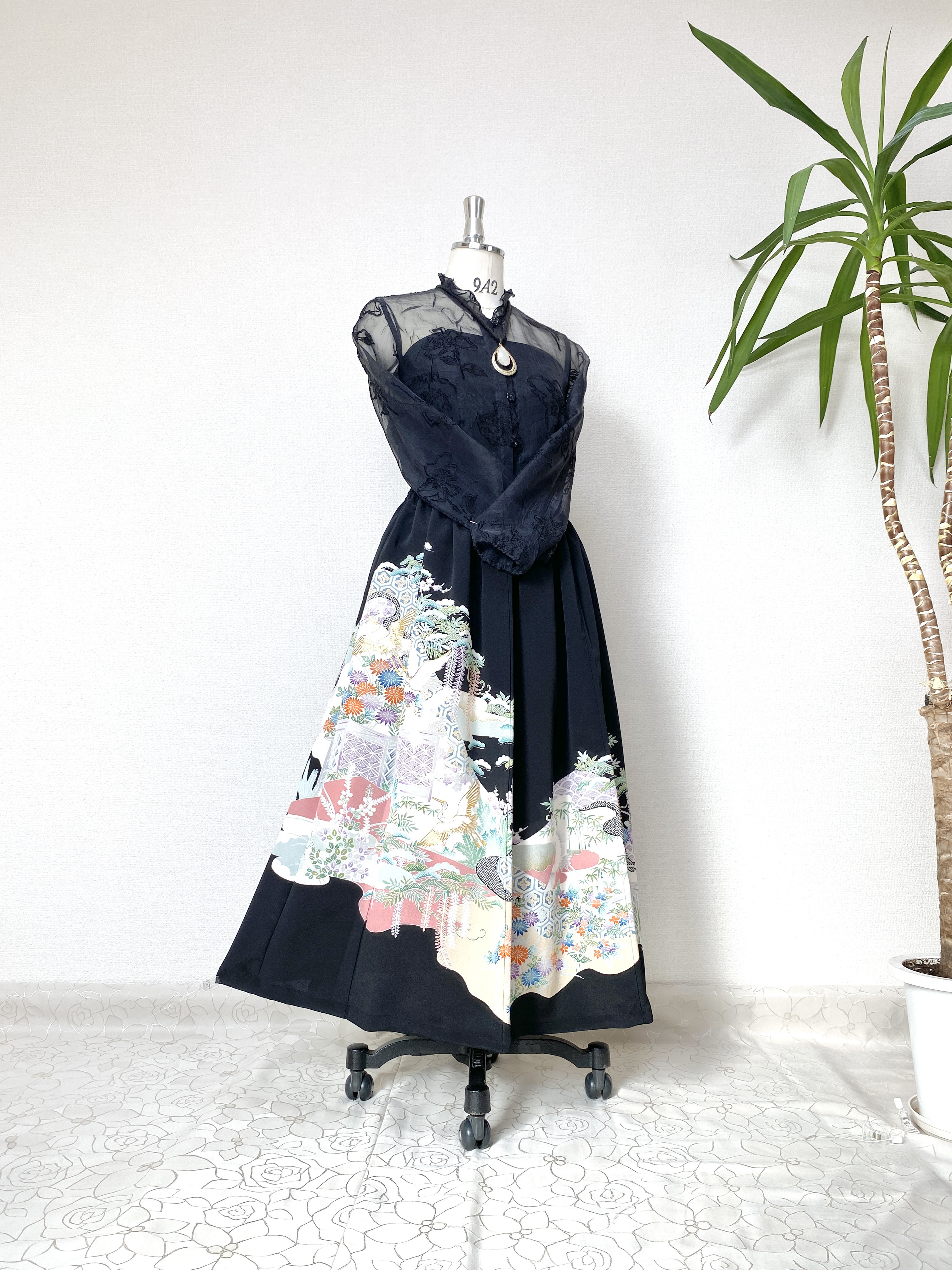 大人可愛いセレブ着物スカートフリーサイズ1点物黒留袖着物リメイクウエストゴムロングスカートフリーサイズ送料込み5826 6,935円