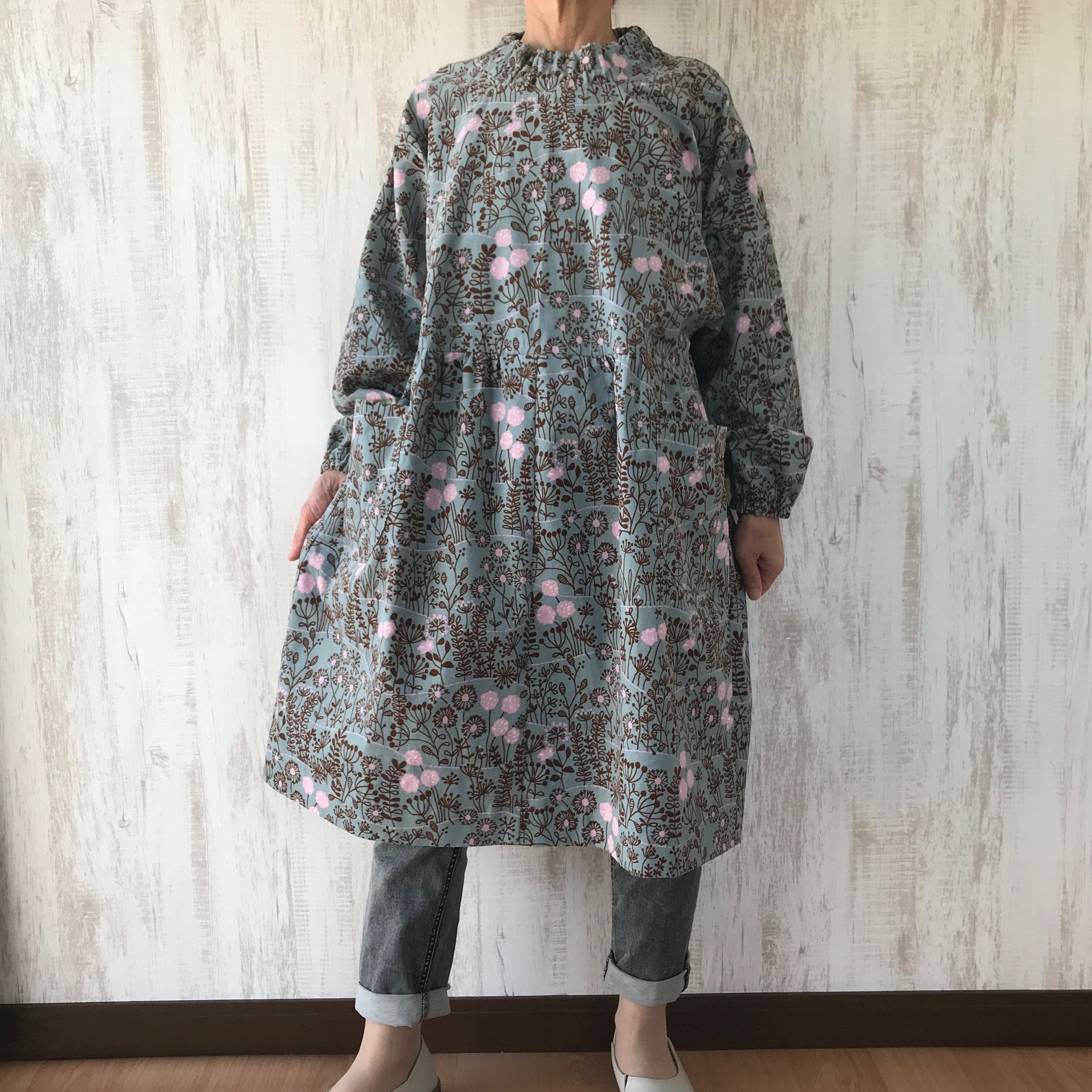 細コール天　花柄　ゆったり　チュニックorワンピース　[グレー]