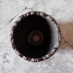 3.5号黒金彩裂紋鉢323　塊根植物　多肉植物　アガベ　盆栽　植木鉢　作家鉢　鉢皿　沖縄 5枚目の画像