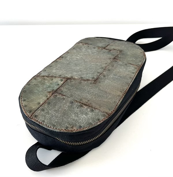 SFっぽい革と帆布のボディーバッグ♪本革手染め手縫い＊Creema限定1528