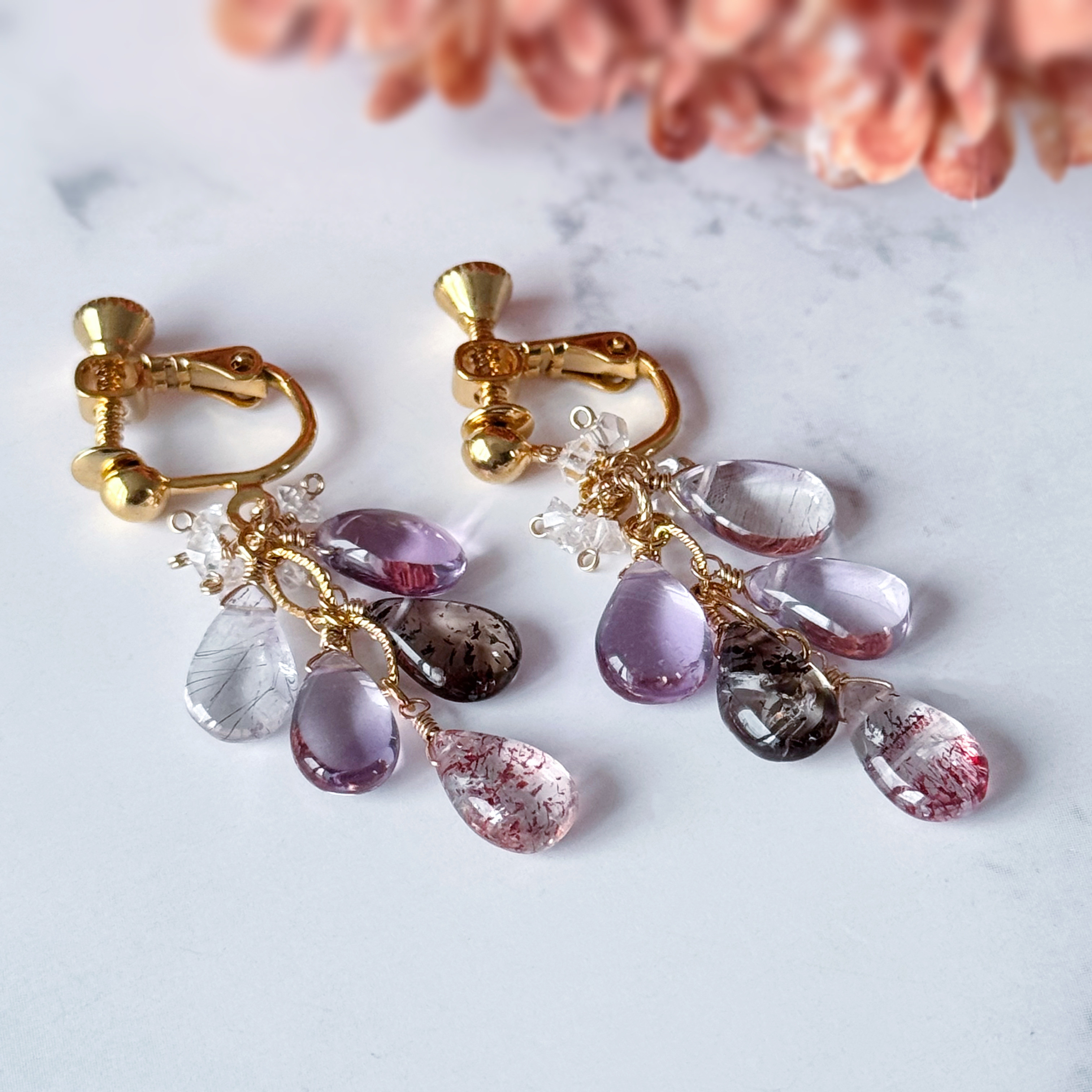 希少石スーパーセブンとハーキマーダイヤモンドの冬の煌めき束ねピアス（14kgf）/イヤリング（16kgp）天然石/