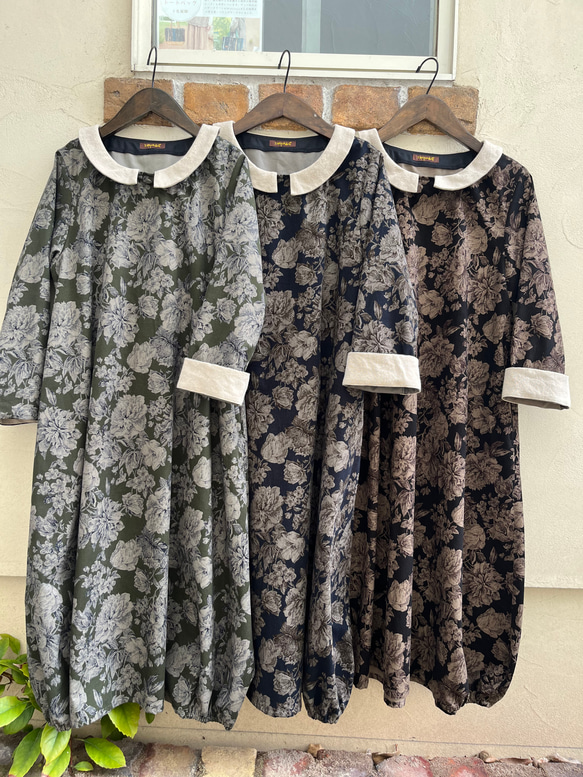 花柄コーデュロイの袖あらまワンピ（襟つき） 13枚目の画像