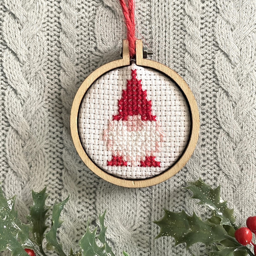 4点セット クロスステッチで作る刺繍のオーナメント 『刺繍の
