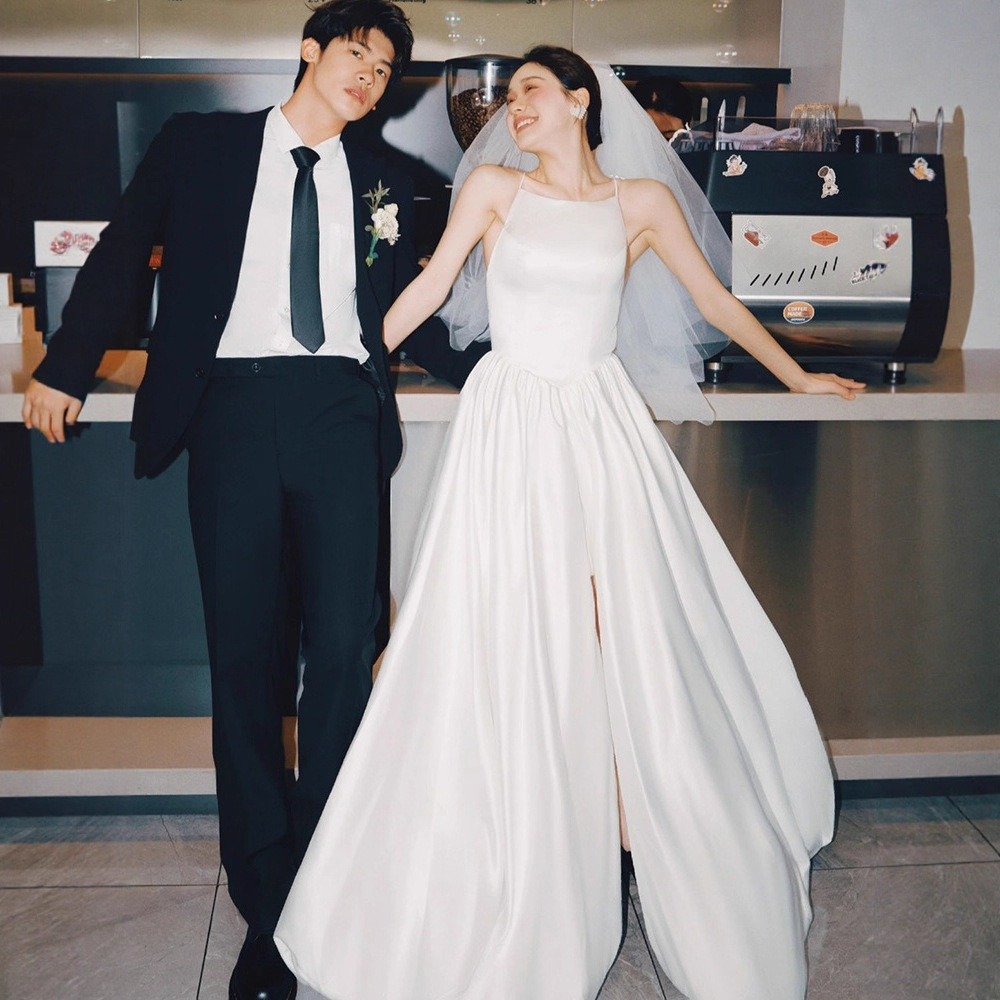 ノースリーブ 白 黒 サテン シンプル ウェディングドレス 結婚式 花嫁 パーティー 演奏会 二次会 前撮り HL248