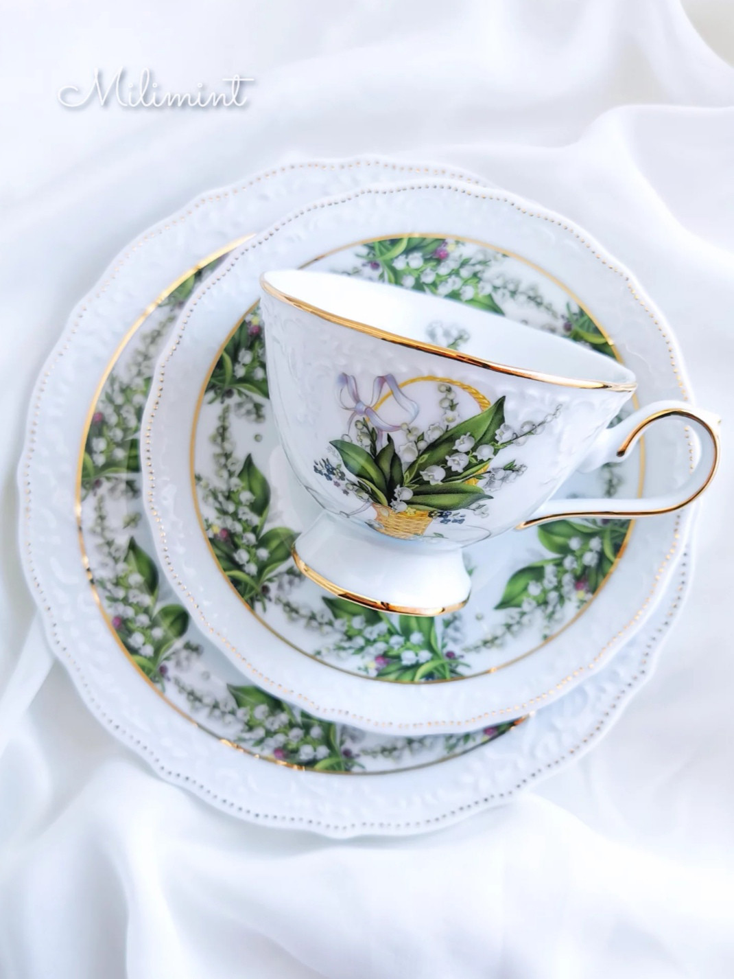 【受注制作】すずらんバスケット ティーセット(カップ＆ソーサー1点、プレート1点)　鈴蘭　すずらん花籠　紅茶　珈琲