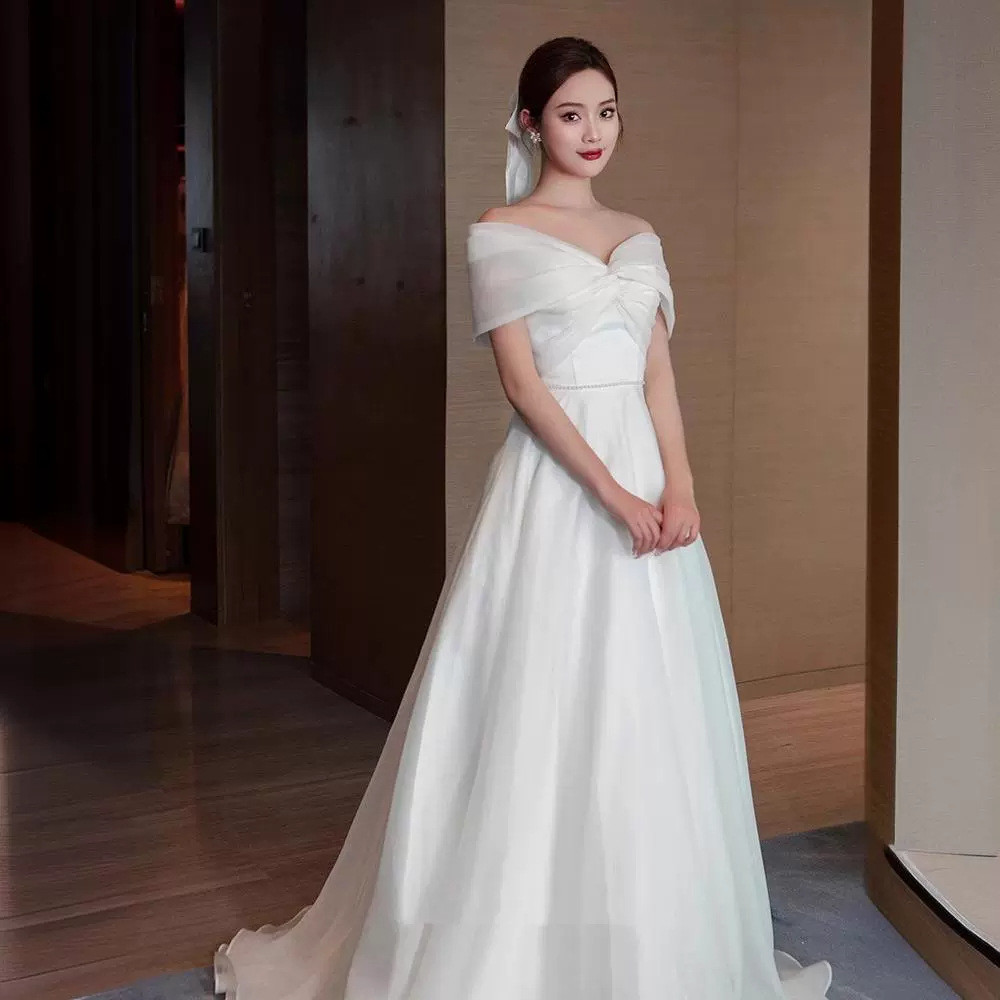 オフショルダー 白黒 ウェディングドレス シンプル 韓国風 結婚式 花嫁 パーティー 演奏会 二次会 前撮り HL264