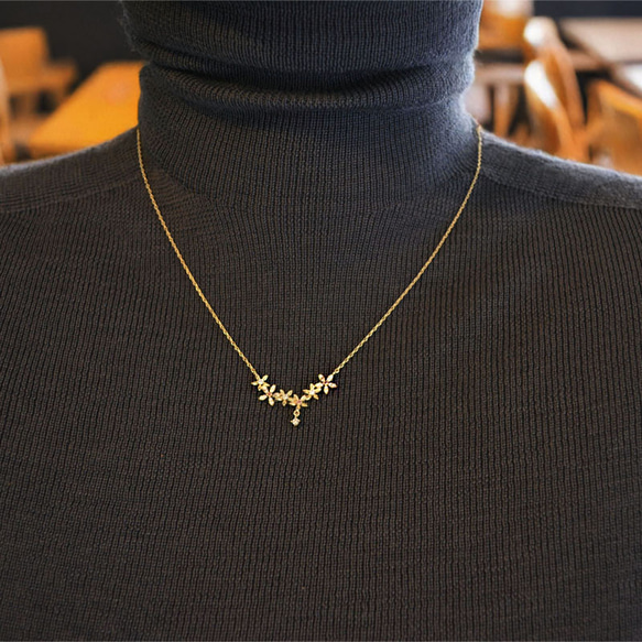 『風に舞う花』 トルマリンとフラワー　ネックレス　ゴールド　sv925 ネコポス送料無料 12枚目の画像