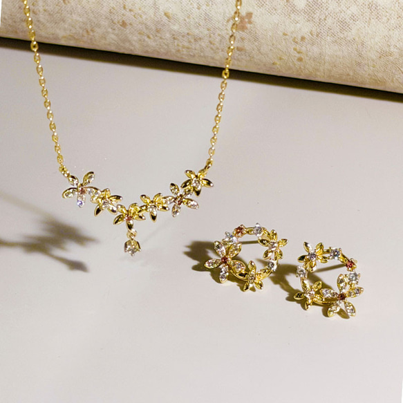 『風に舞う花』 トルマリンとフラワー　ピアス　ゴールド　sv925 ネコポス送料無料 14枚目の画像