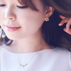 『風に舞う花』 トルマリンとフラワー　ピアス　ゴールド　sv925 ネコポス送料無料 9枚目の画像