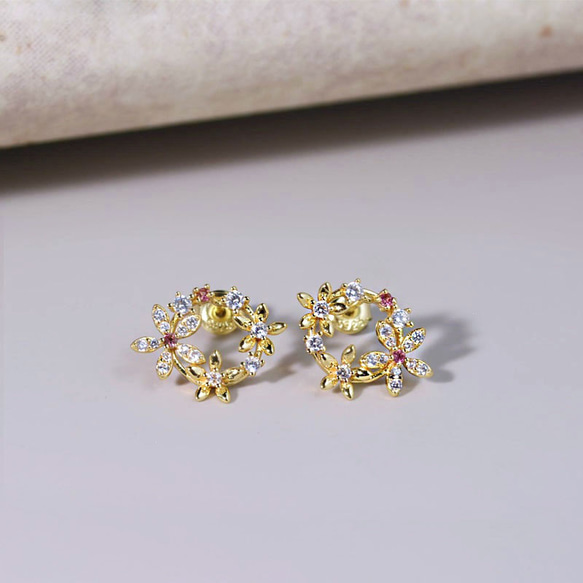 『風に舞う花』 トルマリンとフラワー　ピアス　ゴールド　sv925 ネコポス送料無料 2枚目の画像