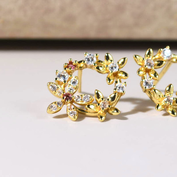 『風に舞う花』 トルマリンとフラワー　ピアス　ゴールド　sv925 ネコポス送料無料 5枚目の画像