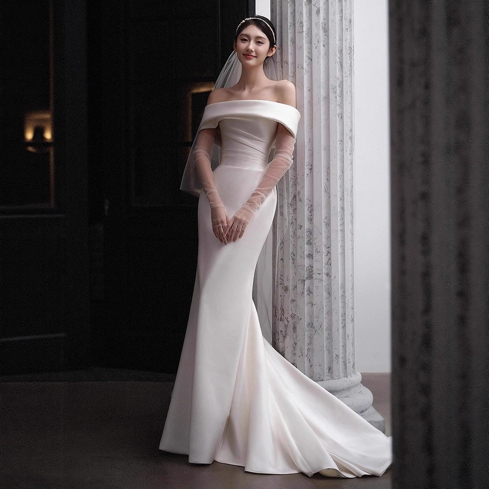 オフショルダー 白 黒 サテン ウェディングドレス 韓国風 結婚式 花嫁 パーティー 演奏会 二次会 前撮り HL270