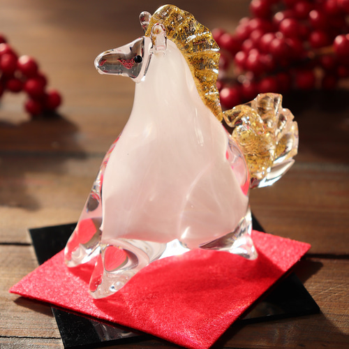 純金「干支午 天馬(化粧箱付)」縁起物 高級感 ガラス お正月飾り 謹賀