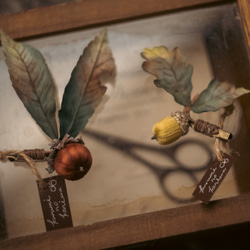 刺繍糸 の どんぐり ブローチ　オーク 　緑色 3枚目の画像