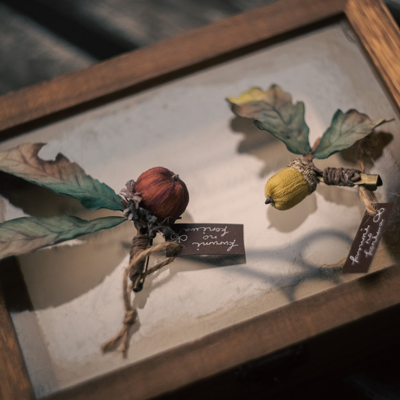 刺繍糸 の どんぐり ブローチ　オーク 　緑色 5枚目の画像