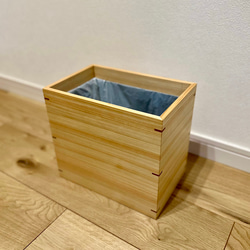 NEW】【引取可能】アンティーク風ミニダストボックス（くず入れ付き