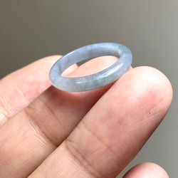 L14-201 氷糯種 超薄ラベンダー・ブルー 10.5号 グアテマラ産 A貨 本翡翠 くりぬき リング 3枚目の画像