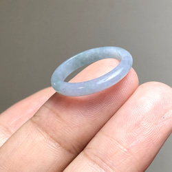 L14-201 氷糯種 超薄ラベンダー・ブルー 10.5号 グアテマラ産 A貨 本翡翠 くりぬき リング 6枚目の画像