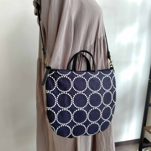 ミナペルホネン/tambourineタンバリンネイビー×白/ロングミニラウンド ミナペルホネン/tambourineタンバリンネイビー×白ライン/ロングミニラウ