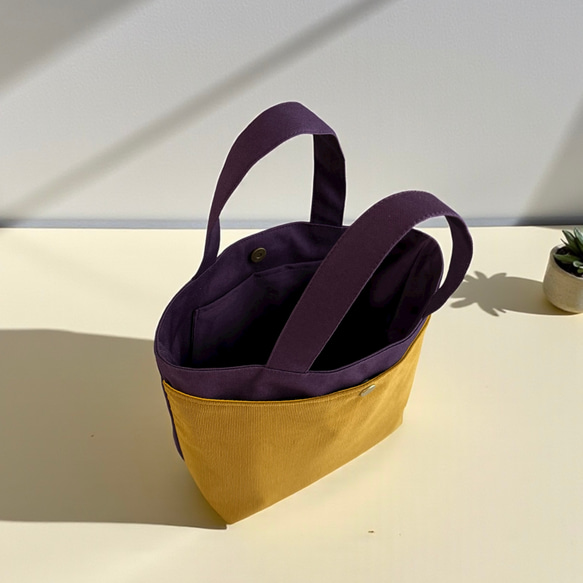 【新作】バイカラー/コーデュロイ×帆布/前ポケット付き/トートバッグ【ダークパープル×オーカ】 7枚目の画像