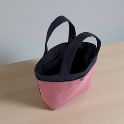 バイカラー/コーデュロイ×帆布/前ポケット付き/トートバッグ【ネイビー×ピンクベージュ】 6枚目の画像