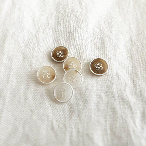 12mm1.2cm 白い枠の繊細なボタン【2個セット】商用利用可 樹脂 ボタン シンプル おしゃれ  ボタン008 8枚目の画像