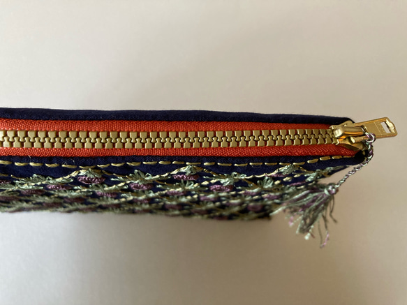 アフガニスタン女性が作った刺繍ポーチ ＜手作り＆フェアトレード＞ by Nadia〈国内配送無料〉 10枚目の画像