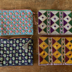 アフガニスタン女性が作った刺繍ポーチ ＜手作り＆フェアトレード＞ by Anisa〈国内配送無料〉 12枚目の画像
