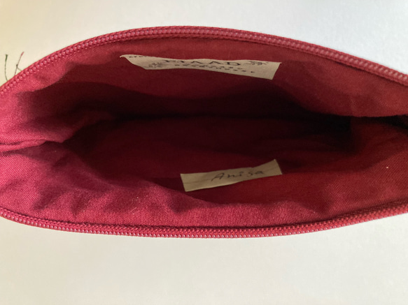 アフガニスタン女性が作った刺繍ポーチ ＜手作り＆フェアトレード＞ by Anisa〈国内配送無料〉 8枚目の画像