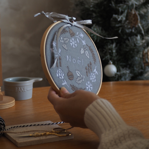 ⌇‎送料無料⌇Noel刺繍の丸い壁飾り タペストリー・壁掛け hataya 通販