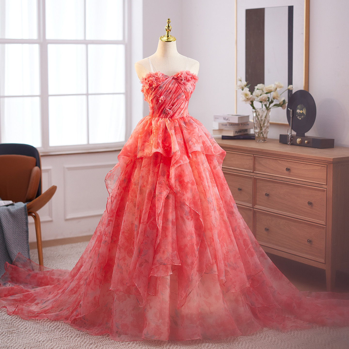 綺麗 赤 花 ウェディングドレス プリンセス 高級感 パーティー 花嫁 演奏会 二次会 前撮り 披露宴 09065