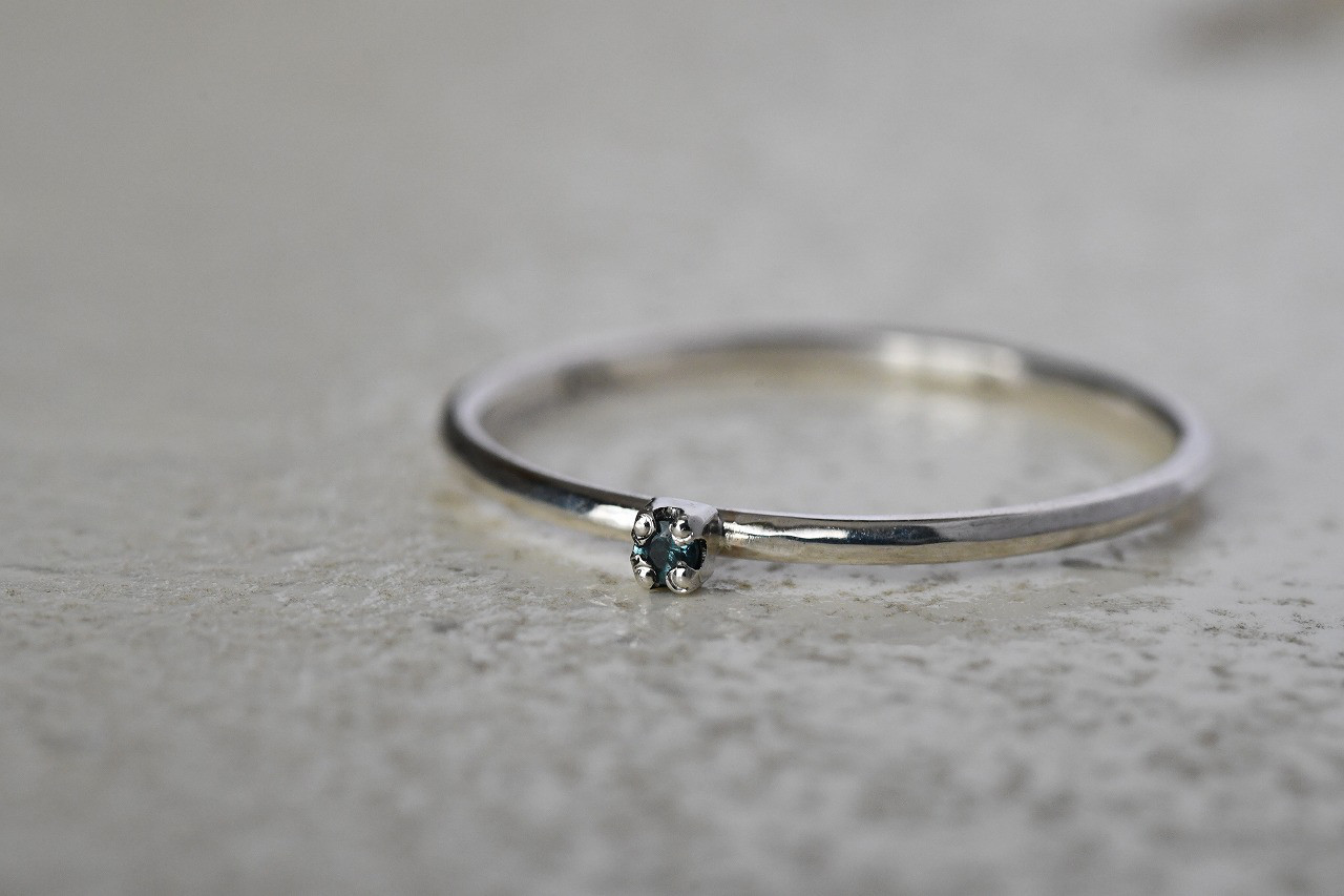 輝きを経る物語～ロンドンブルートパーズ～