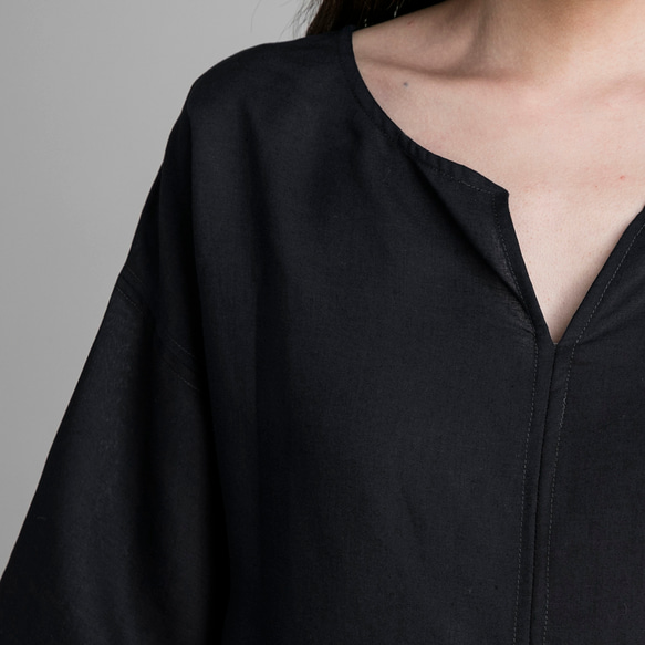V領五分袖上衣 - 黑 第2張的照片