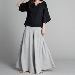 V領五分袖上衣 - 黑 第3張的照片