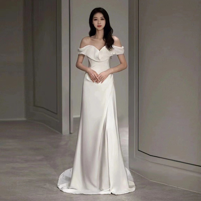 オフショルダー 白黒 サテン ウェディングドレス シンプル 結婚式 花嫁 パーティー 演奏会 二次会 前撮り HL292