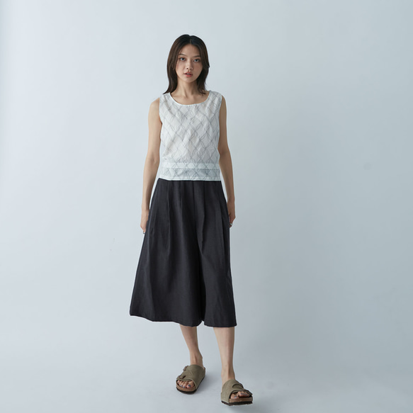 短版打褶寬褲 - 黑 第1張的照片