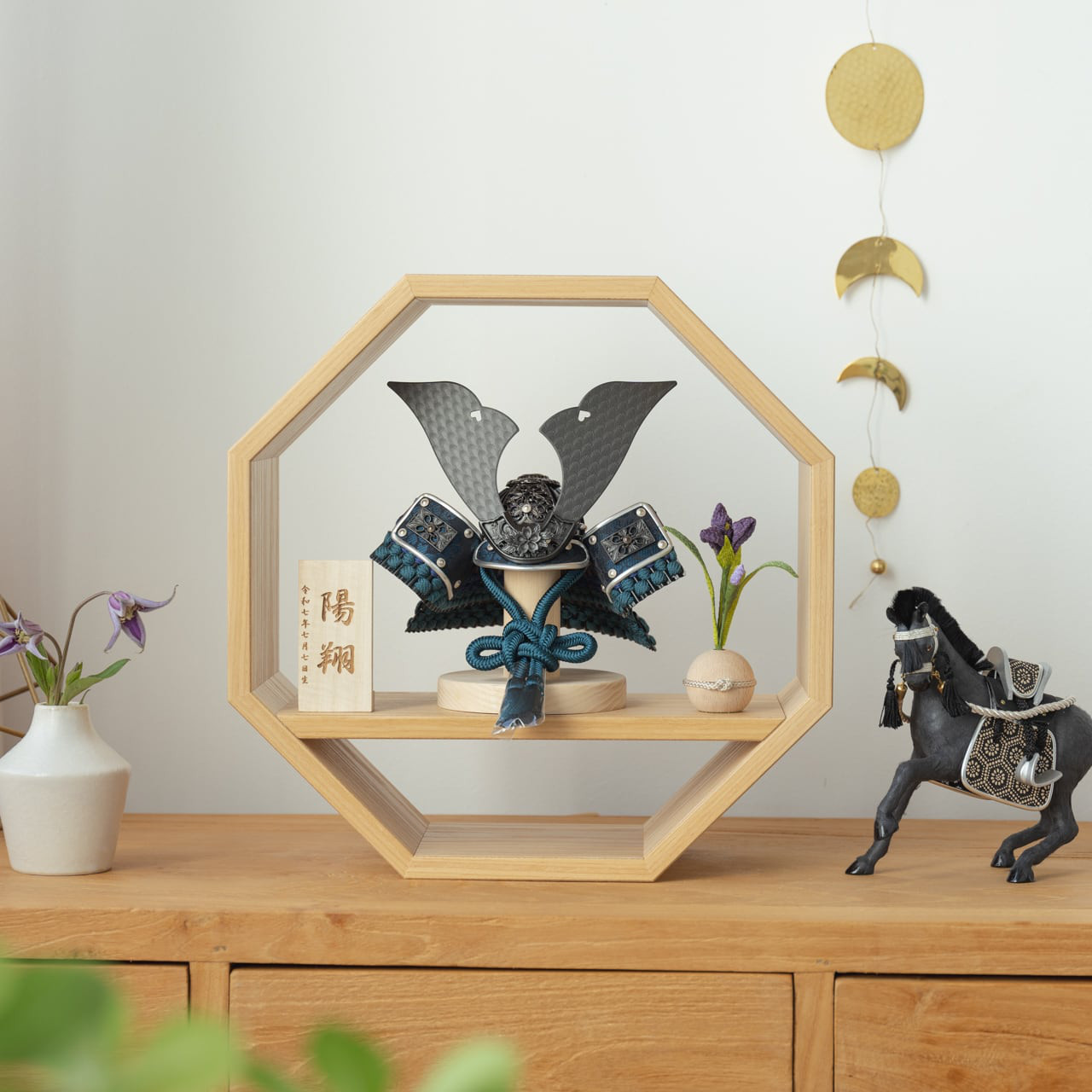 ことの兜（5M-0600）（みろく）八角N｜コンパクトな五月人形｜節句兜｜コンパクト｜おしゃれ｜インテリア