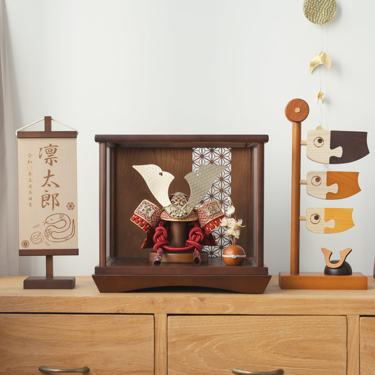 ことの兜（5TU-0111）（つばき）円ケース｜麻の葉B｜コンパクトな五月人形｜節句兜｜コンパクト｜おしゃれ｜インテリア