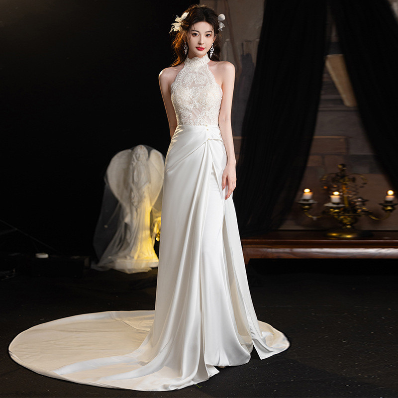 ノースリーブ 白 黒 レース 裾引き ウェディングドレス 高級感 花嫁 パーティー 演奏会 二次会 前撮り HL306