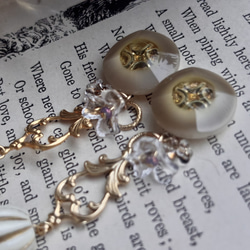 ヴィンテージボタンイヤーカフ&ピアス ピアス（スタッド・一粒） choco