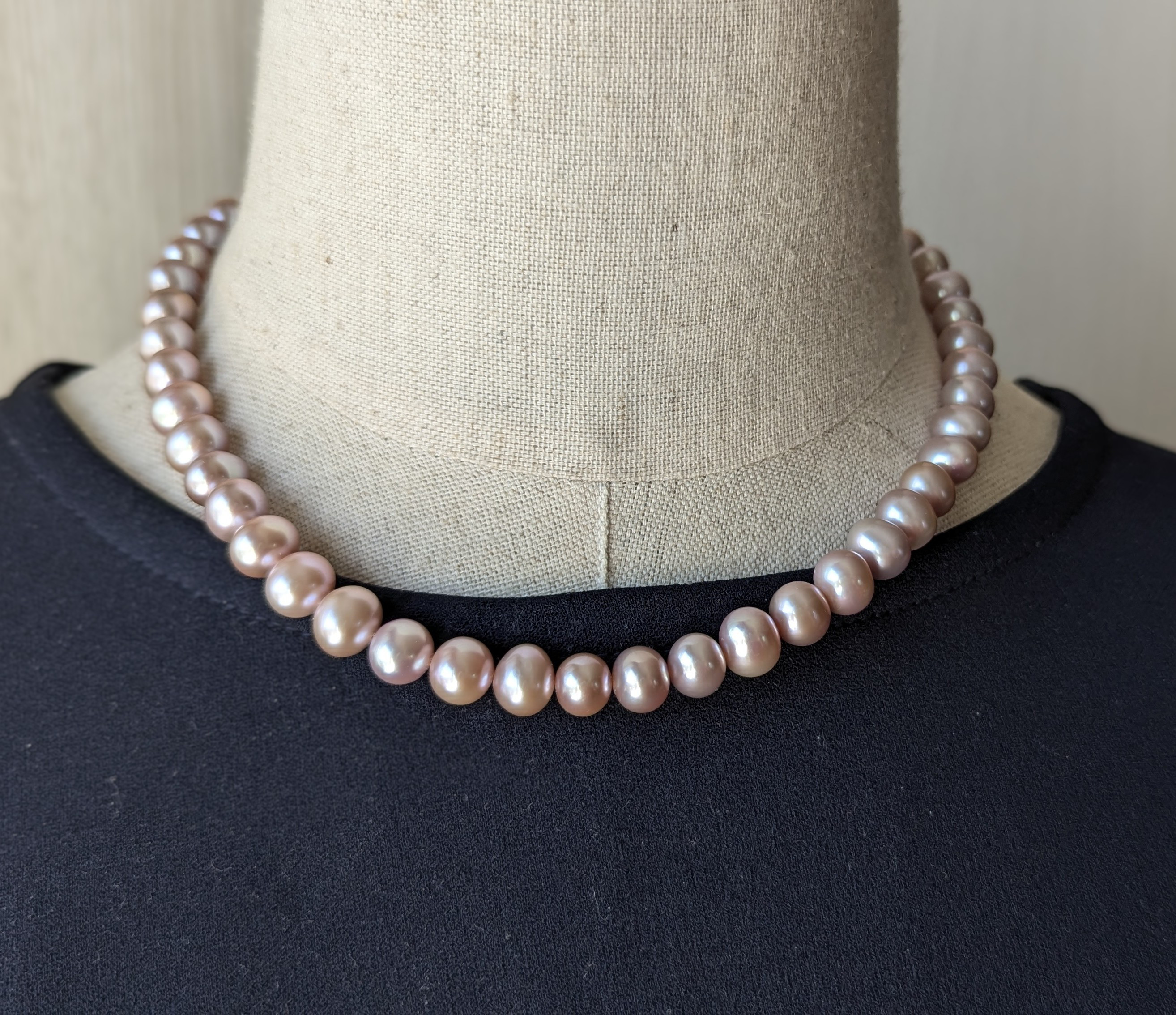 【高品質】パープルピンク　大粒淡水パール1連ネックレス　9〜9.5ミリ　40cm