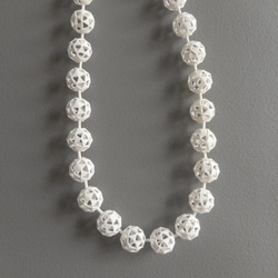 モレキュール　ネックレス　白 6枚目の画像