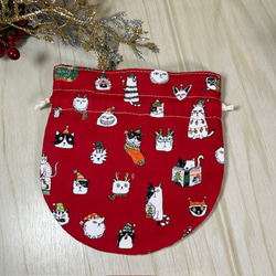 ニャンコたちのクリスマス小丸巾着　裏付き　レッド＆ホワイト　送料込み 4枚目の画像