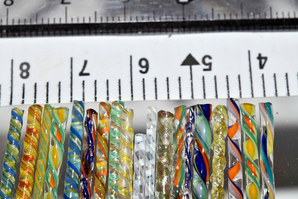 モレッティの細密ガラスレース棒、ツイスト棒、ガラス棒、13161-500 トンボ玉、万華鏡、、アクセサリ 6枚目の画像