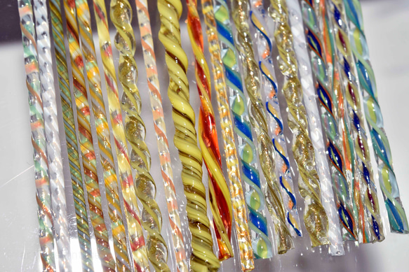 モレッティの細密ガラスレース棒、ツイスト棒、ガラス棒、13163-500 トンボ玉、万華鏡、、アクセサリ 6枚目の画像